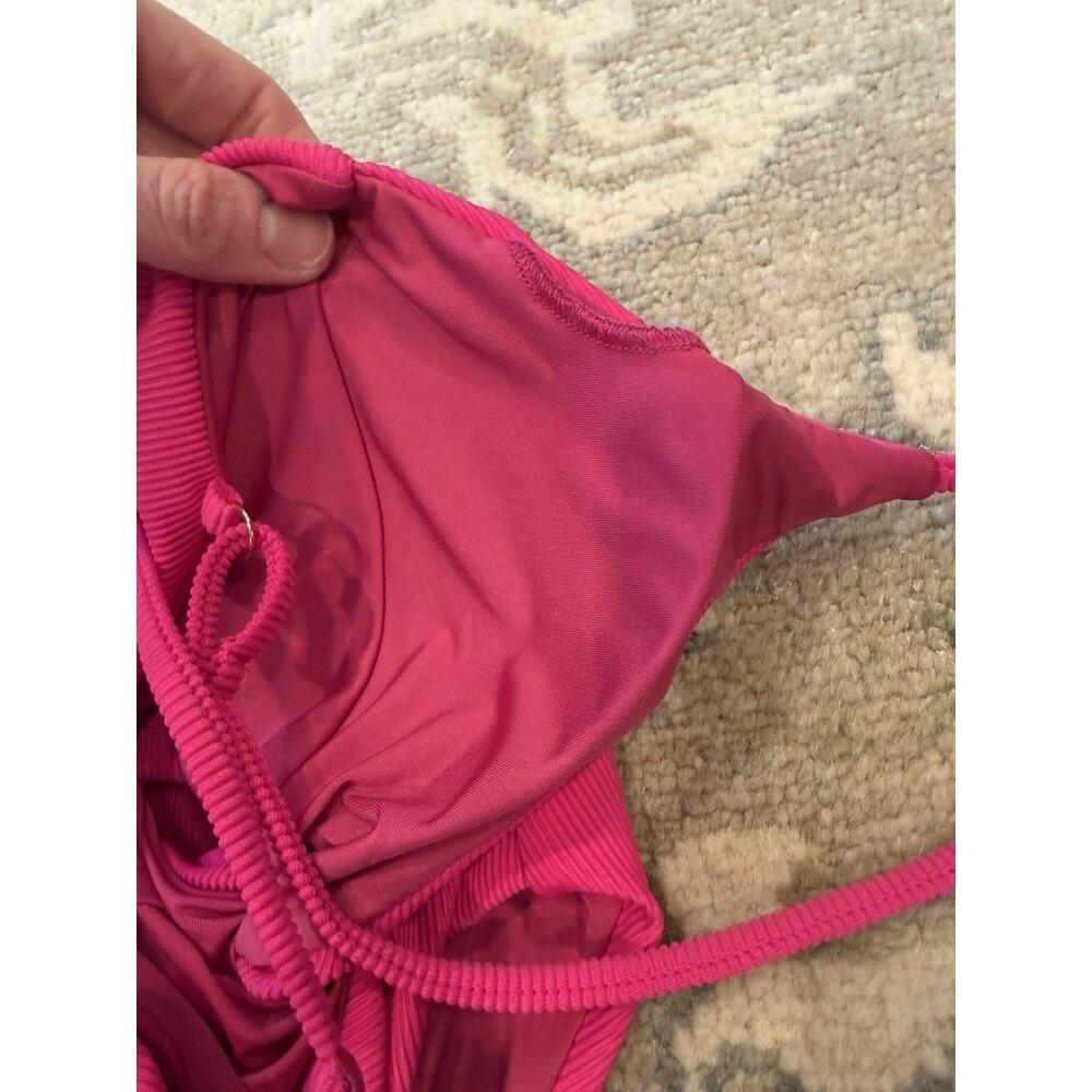 Beach Riot Annalisa Textured One-Piece Swimsuit Beach Riot Raspberry - Picture 12 of 16